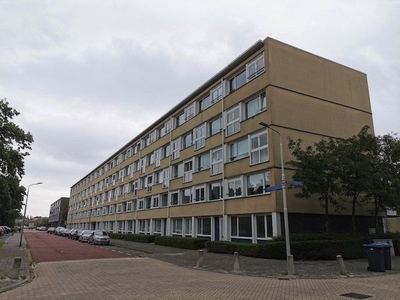 Johannes Calvijnlaan in Amstelveen (90m2)