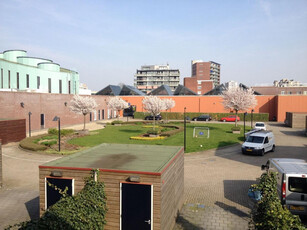 MVGM Gereserveerd: H.j. van heekplein 58 23, enschede