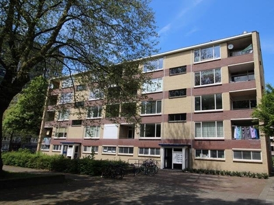 Appartement in Enschede met 4 kamers