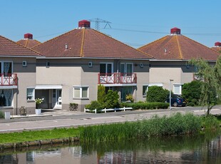 Kamer in Zaandam met 5 kamers