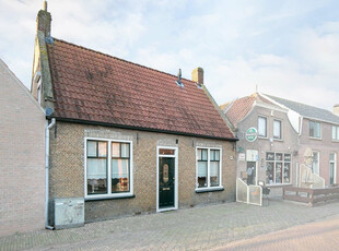 Dorpsstraat 12