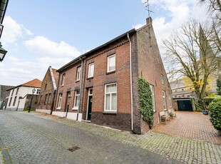 Steenweg 27