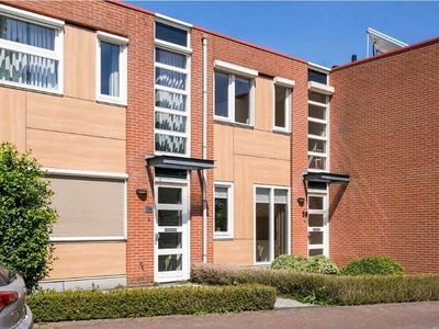 Blauwven in Veldhoven (90m2)