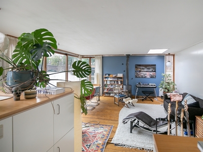 Woning te huur Kromme Waal, Amsterdam