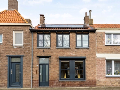 Zuidzandsestraat 24