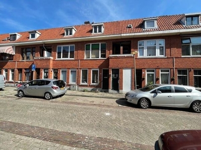 Ampèrestraat in Schiedam (84m2)