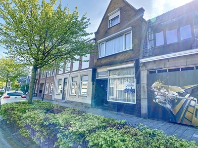 Dorpsstraat 37