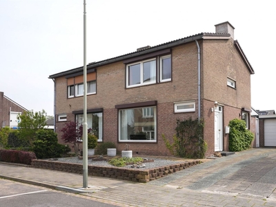 Schoolstraat 25