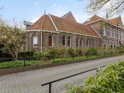 St.Bernulphusstraat 11