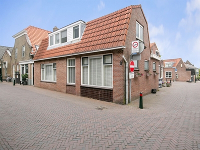 Dorpsstraat 57