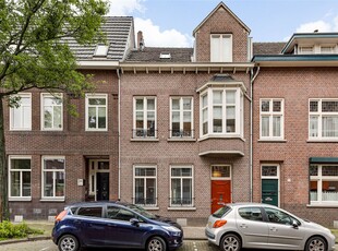 Begijnhofstraat 32