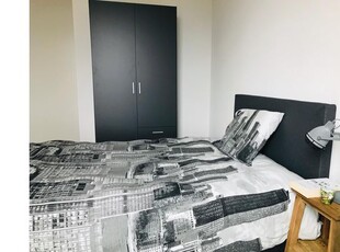 Huur 1 slaapkamer appartement van 14 m² in Rotterdam