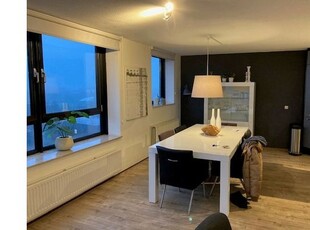 Huur 2 slaapkamer appartement van 100 m² in Amstelveen