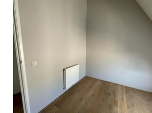 Huur 3 slaapkamer appartement van 56 m² in Utrecht