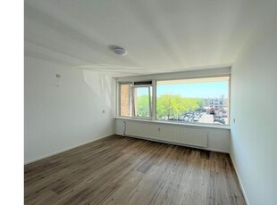 Huur 3 slaapkamer appartement van 87 m² in Voorburg