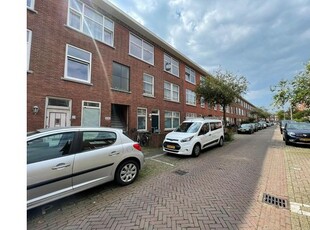 Huur 4 slaapkamer appartement van 74 m² in 's-Gravenhage