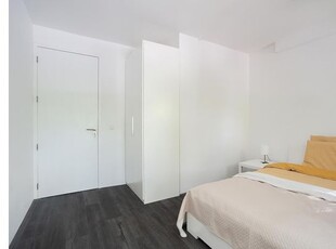 Huur 4 slaapkamer appartement van 84 m² in Amstelveen