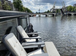 Studio in Amsterdam met 2 kamers