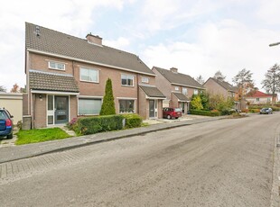 Woonhuis in Drachten met 5 kamers