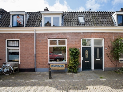 Beekstraat 19