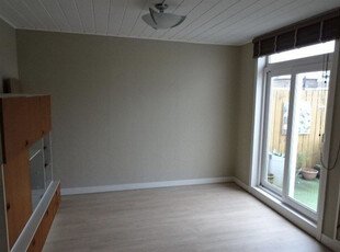 Appartement te huur Azaleastraat, Den Haag