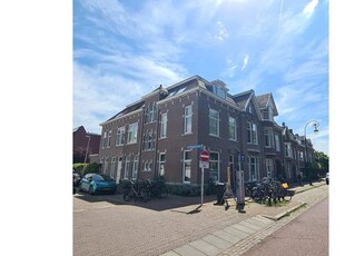 Huur 1 slaapkamer appartement van 36 m² in Leidseweg en omgeving