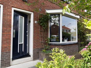 Emmastraat 28