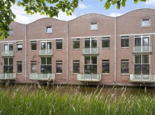 Woonhuis in Hoofddorp met 8 kamers