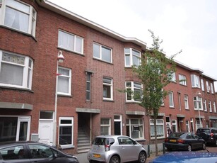 Woonhuis in 's-Gravenhage met 4 kamers