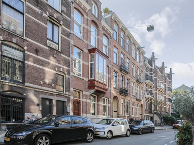 Appartement Tweede Constantijn Huygensstraat in Amsterdam