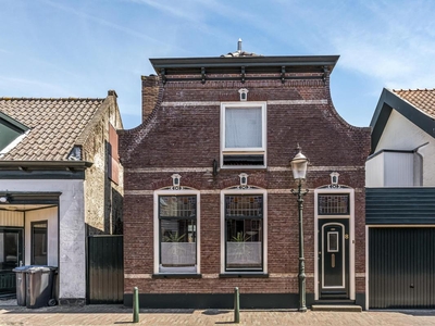 Bruggemeestersstraat 8