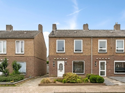 Huis Abtstraat in Veldhoven