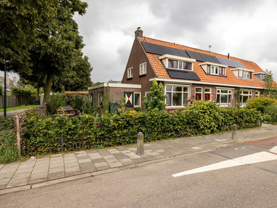 Middelweg Oost 50