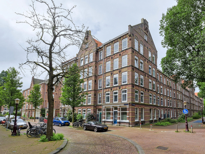 Van Linschotenstraat 10