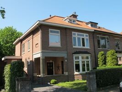 Villa, 2-onder-1-kapwoning te huur in Wassenaar