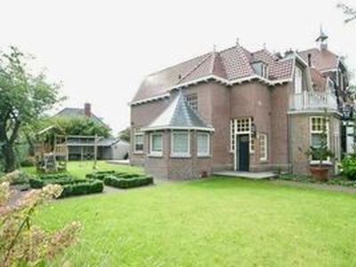 Herenhuis, hoekwoning te huur in Rijswijk