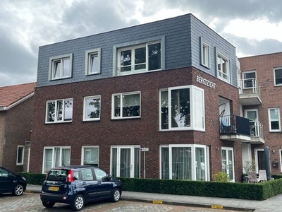 Hoogstraat in Rosmalen (70m2)