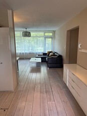 Appartement te huur Amerbos, Amsterdam