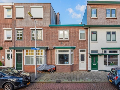 De Ruyterstraat 84