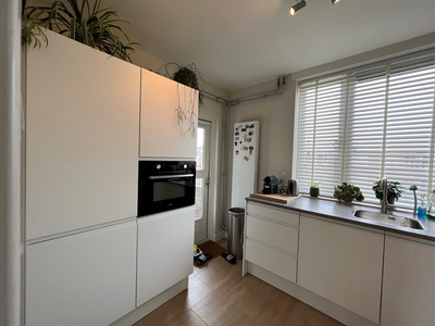 Appartement te huur Adriaan van Ostadestraat, Groningen