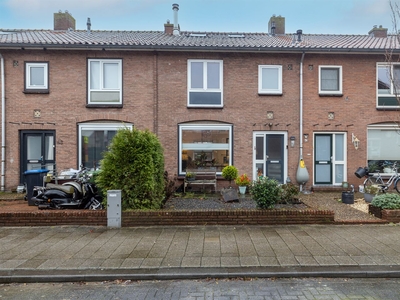 Tweede E.J. Potgieterstraat 45