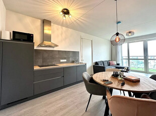 Appartement te huur Laakweg, Den Haag