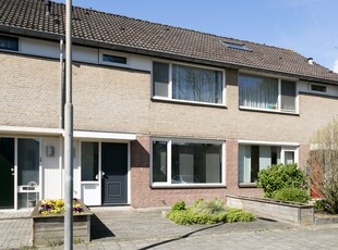 Woonhuis in Veldhoven met 5 kamers