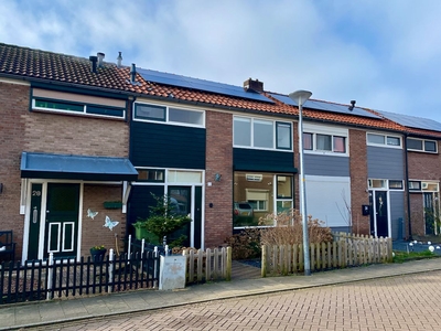 Kanaalstraat 26