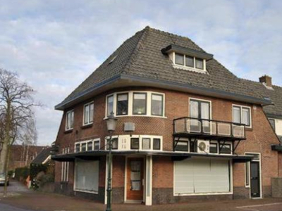 Appartement te huur Hellingstraat, Huizen