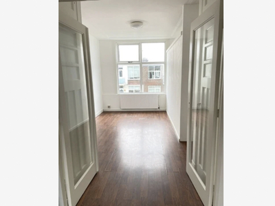 Appartement te huur Kamperfoeliestraat, Den Haag