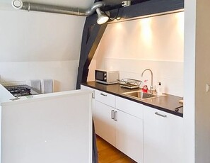 Appartement te huur Hoogstraat, Schiedam