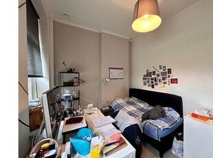 Huur 1 slaapkamer appartement van 13 m² in Maastricht