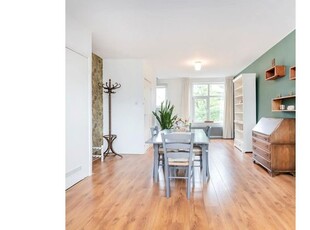 Huur 1 slaapkamer appartement van 70 m² in Amsterdam