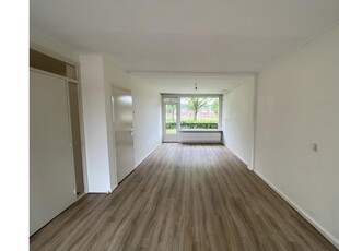 Huur 2 slaapkamer appartement van 65 m² in Rotterdam